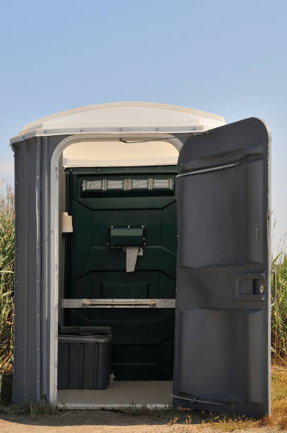 Best Luxury portable toilet rental  in Manitou Beach Devils Lake, MI